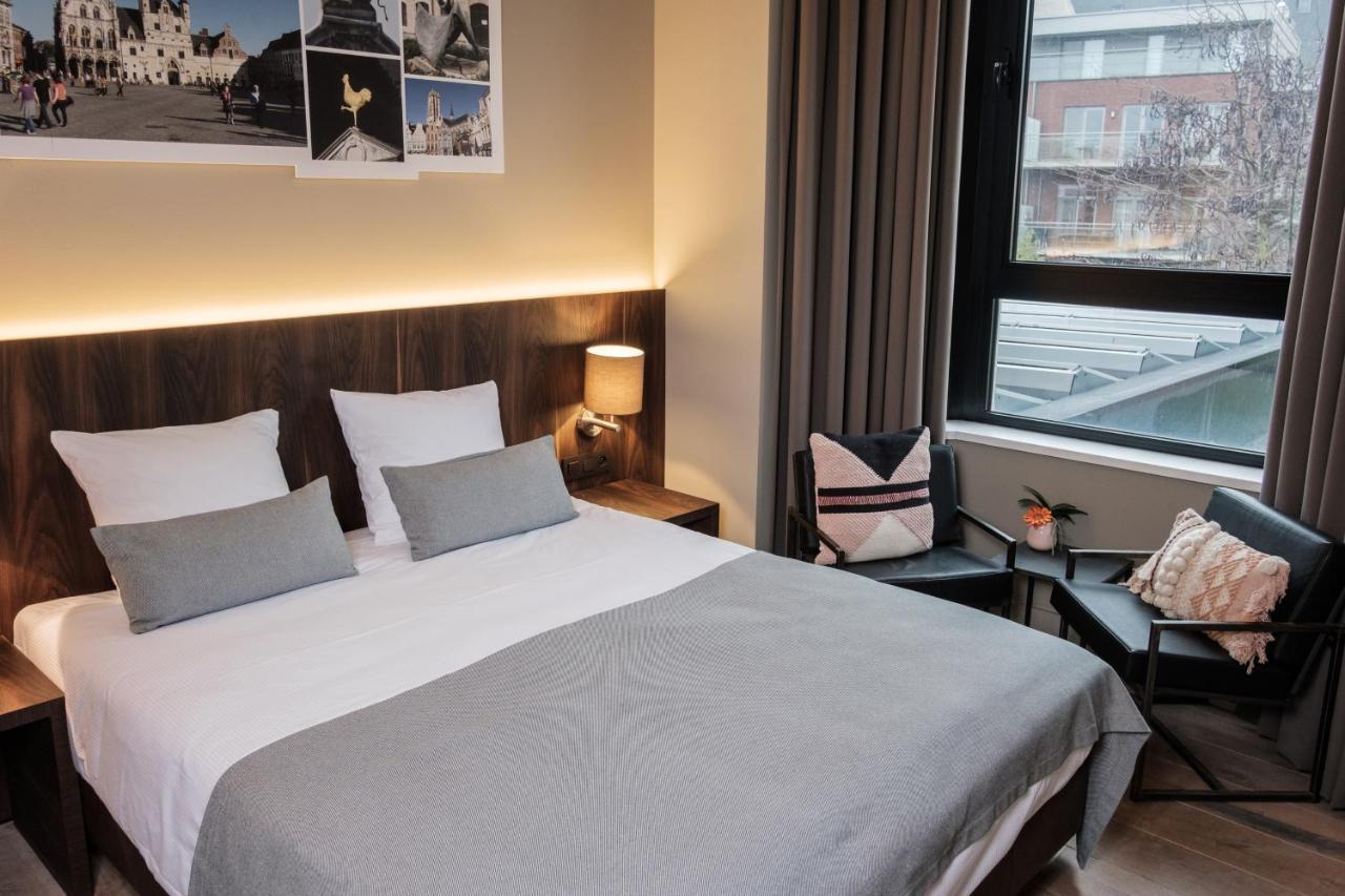 Hotel Elisabeth Мехелен Екстериор снимка
