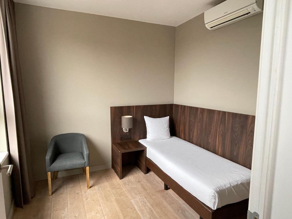 Hotel Elisabeth Мехелен Екстериор снимка