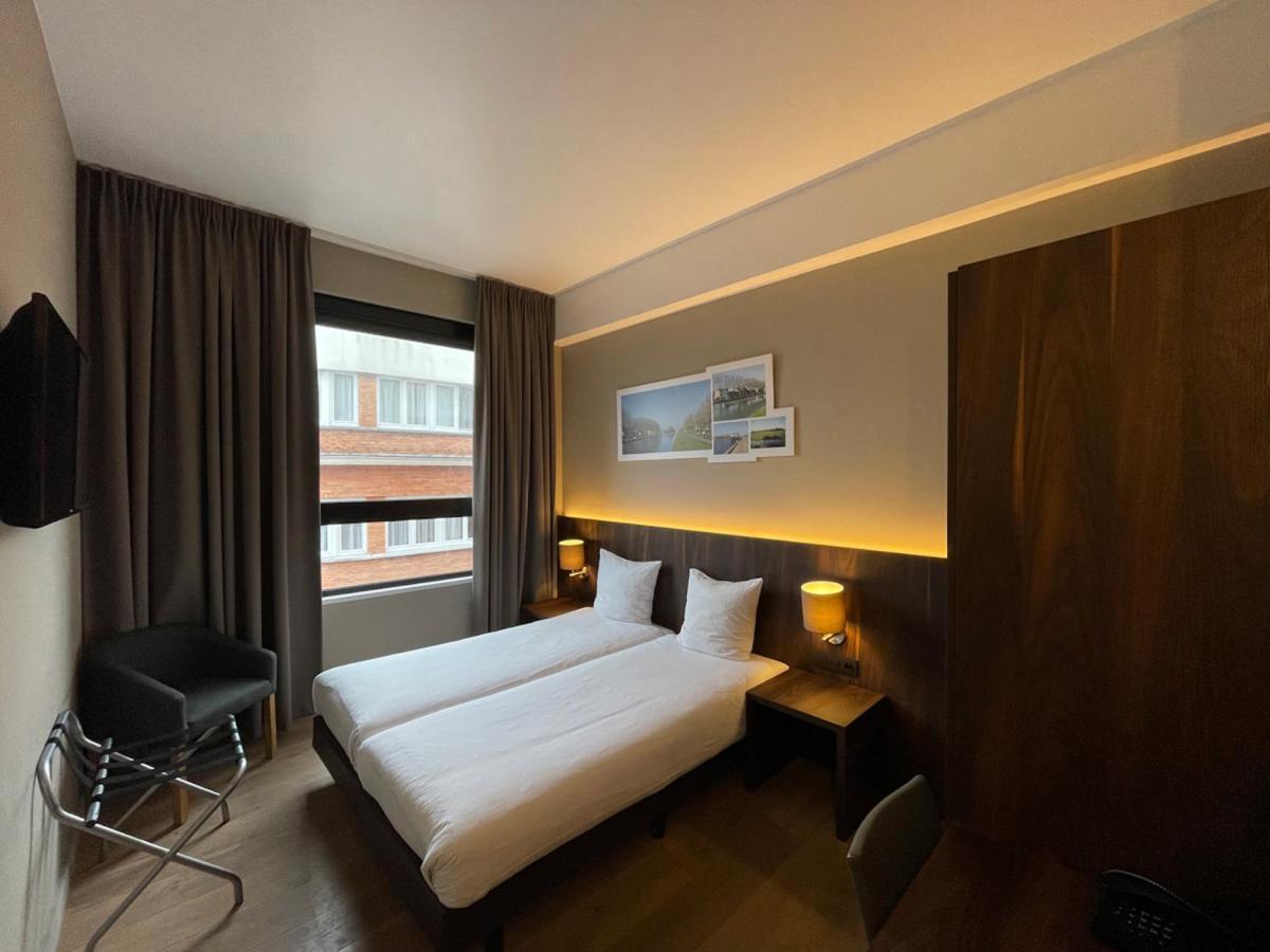 Hotel Elisabeth Мехелен Екстериор снимка